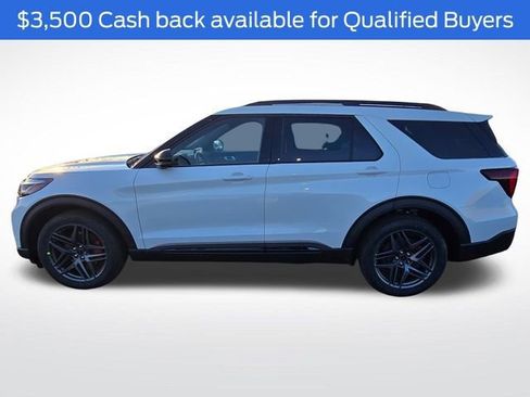 New 2026 Ford Explorer ST w/ Sun And Sound Package image 6