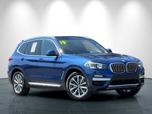Used 2019 BMW X3 xDrive30i w/ Driving Assistance Package image 2