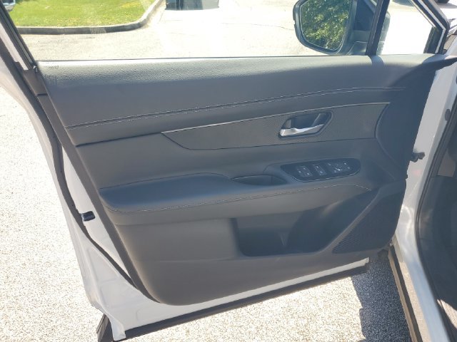 Certified 2025 Nissan Murano SV AWD/4WD image 25