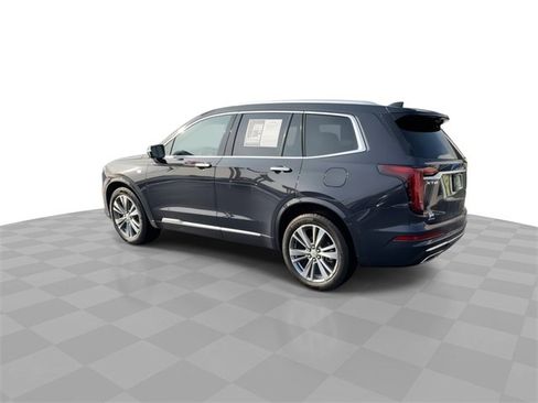 Certified 2025 Cadillac XT6 Premium Luxury w/ Platinum Package image 6