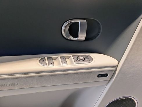 Certified 2023 Hyundai Ioniq 5 Limited image 14