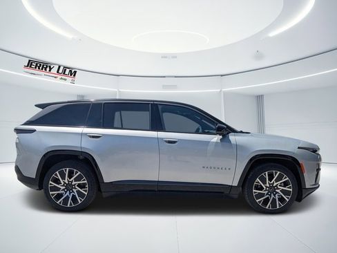 New 2025 Jeep Wagoneer S Limited image 2