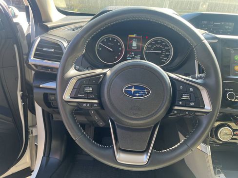 Used 2024 Subaru Forester Premium AWD/4WD image 7