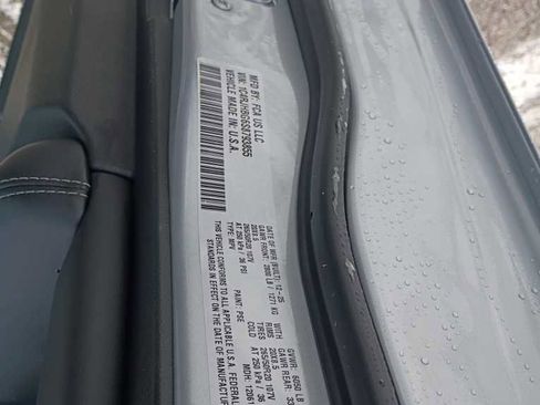 New 2025 Jeep Grand Cherokee Limited w/ MOPAR Finishing Package image 10