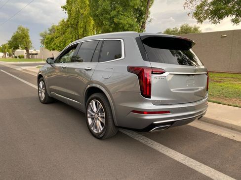 Used 2024 Cadillac XT6 Premium Luxury AWD/4WD image 9