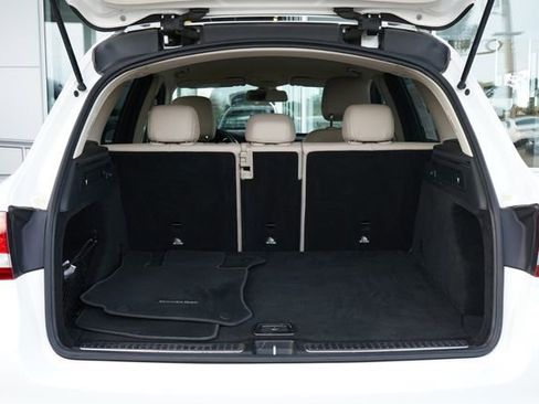 Used 2017 Mercedes-Benz GLC 300 image 8