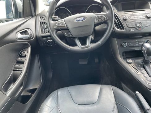 Used 2016 Ford Focus SE w/ Equipment Group 201A FWD image 22