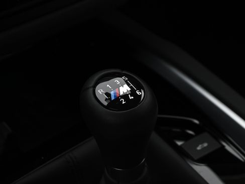 Used 2026 BMW Z4 M40i w/ Premium Package image 48