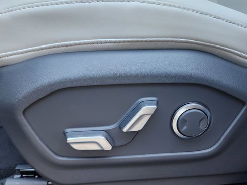 New 2026 Hyundai Santa Fe SEL FWD image 10