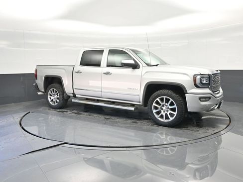Used 2018 GMC Sierra 1500 Denali image 12