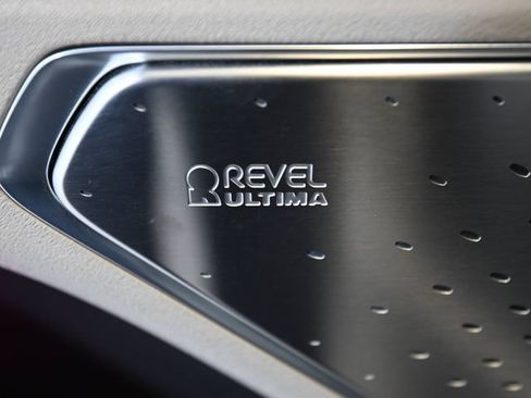 Used 2025 Lincoln Nautilus Reserve AWD/4WD image 22