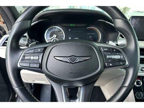 Used 2024 Genesis G70 2.5T image 26