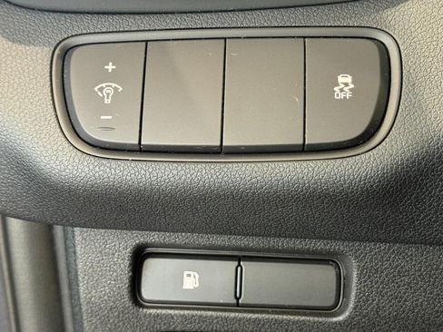 Used 2017 Kia Sorento AWD image 21