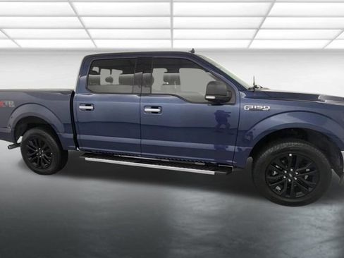 Used 2019 Ford F150 XLT w/ Equipment Group 302A Luxury AWD/4WD image 9