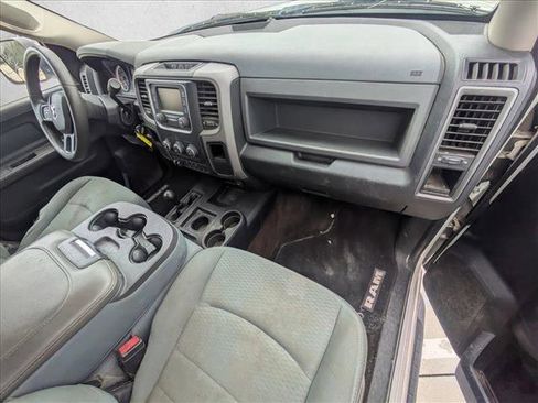 Used 2014 RAM 2500 Tradesman w/ Popular Equipment Group image 18
