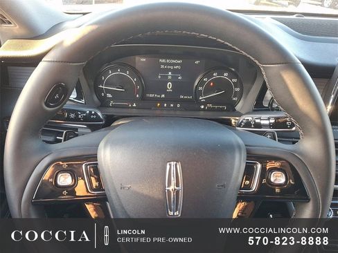 Certified 2022 Lincoln Corsair AWD w/ Equipment Group 101A image 19