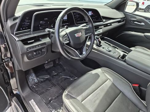 Used 2023 Cadillac Escalade Sport image 16
