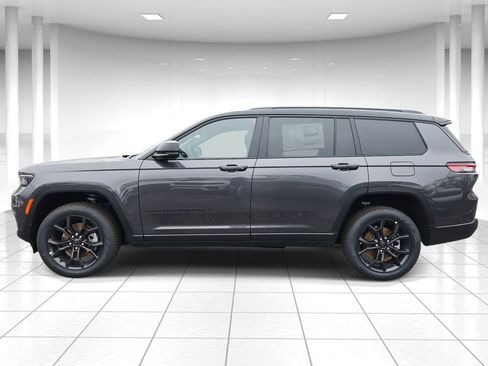 New 2025 Jeep Grand Cherokee L Limited image 6