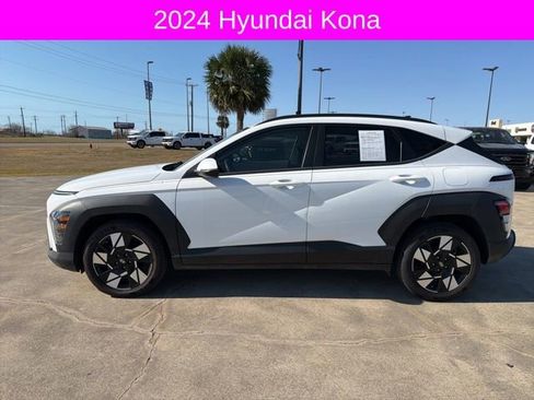 Used 2024 Hyundai Kona SEL w/ Convenience Package image 4