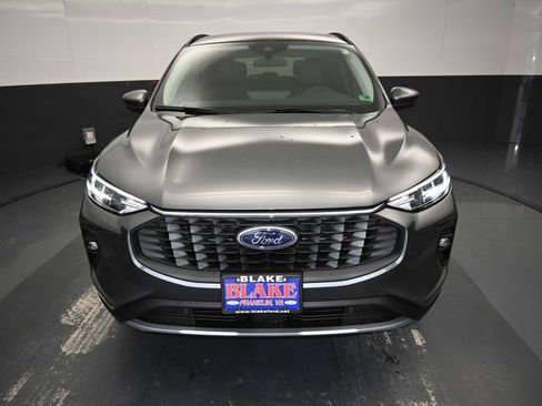 New 2025 Ford Escape SE image 21
