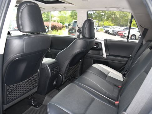 Used 2020 Toyota 4Runner Limited RWD image 17