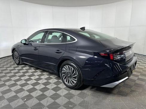 Certified 2025 Hyundai Sonata SEL image 33