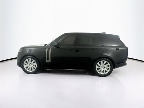 Certified 2025 Land Rover Range Rover SE image 8