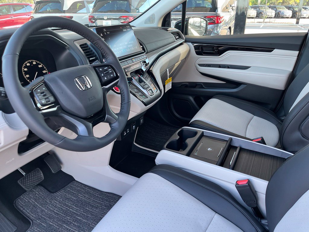 New 2027 Honda Odyssey Elite image 11