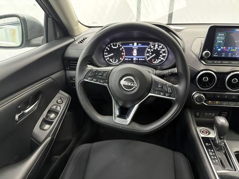 Used 2024 Nissan Sentra SV image 21