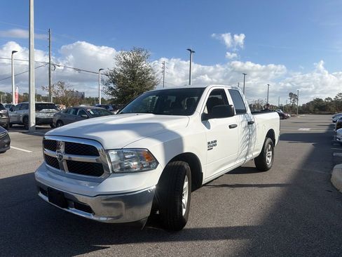Used 2024 RAM 1500 Classic SLT image 4