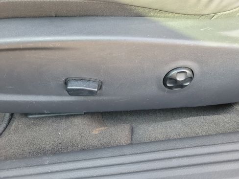 Used 2012 Dodge Challenger Rallye Redline image 30