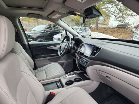 Used 2023 Honda Ridgeline RTL-E image 11