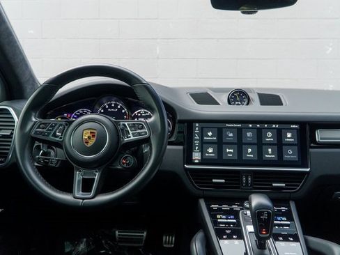 Certified 2020 Porsche Cayenne Turbo S image 22