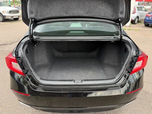 Used 2018 Honda Accord EX-L image 26