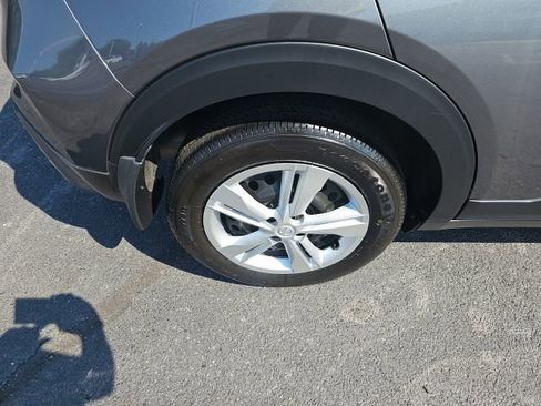Used 2025 Nissan Kicks Play S FWD image 10