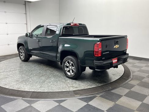 Used 2016 Chevrolet Colorado Z71 image 2