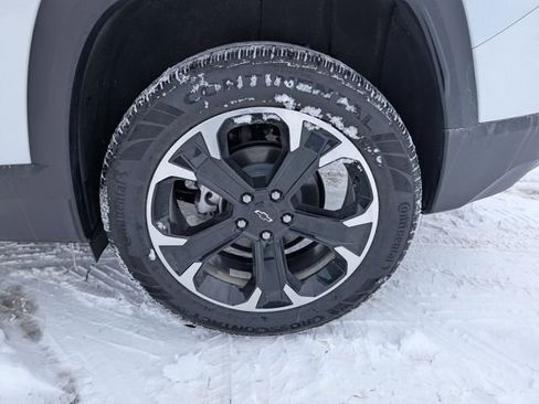 New 2026 Chevrolet Equinox LT w/ Convenience Package II image 24