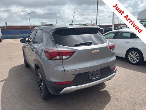 Used 2024 Chevrolet TrailBlazer LT w/ Convenience Package FWD image 13