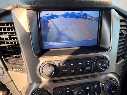 Used 2017 GMC Yukon Denali AWD/4WD image 49