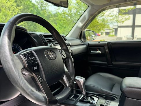Used 2019 Toyota 4Runner TRD Pro AWD/4WD image 12