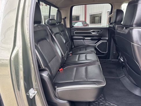 Used 2021 RAM 1500 Laramie AWD/4WD image 9