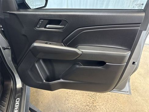 Used 2023 Chevrolet Colorado W/T image 25