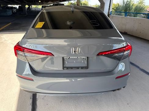 Used 2024 Honda Civic Sport image 19