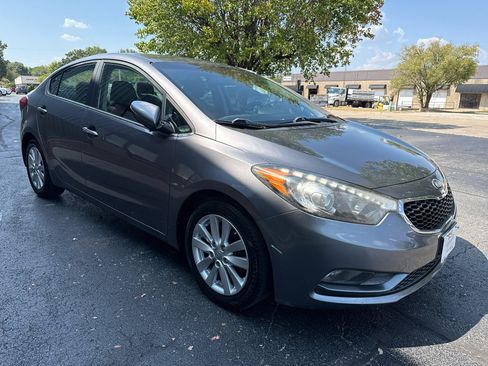 Used 2015 Kia Forte EX image 8