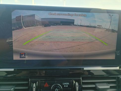 New 2026 Nissan Pathfinder SV image 15