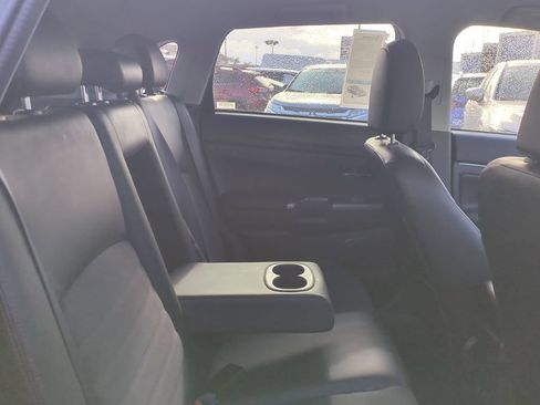 Used 2025 Mitsubishi Outlander Sport SE AWD/4WD image 29