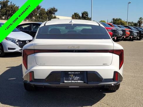 New 2025 Kia K4 GT-Line w/ GT-Line Premium Package image 5