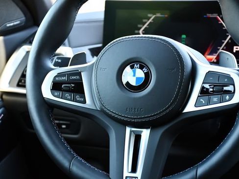 Used 2026 BMW X6 M60i AWD/4WD image 27