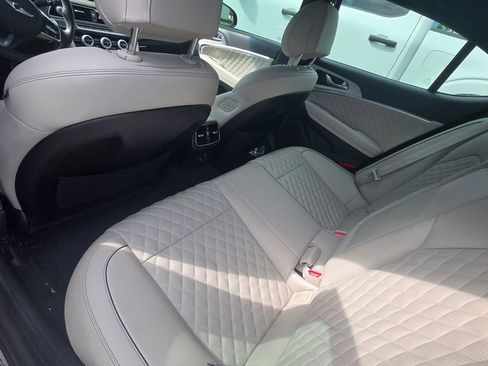 Used 2023 Genesis G70 3.3T w/ Sport Prestige Package RWD image 12