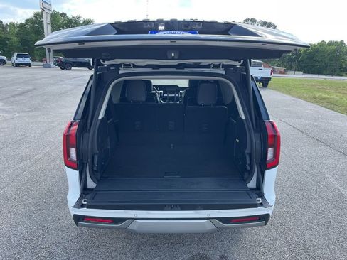 Used 2025 Ford Expedition Max Platinum image 33